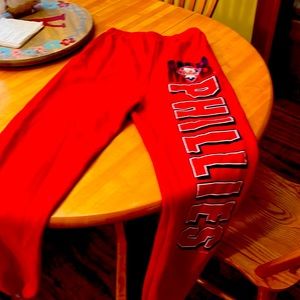 Used men’s Phillies sweatpants size men’s large